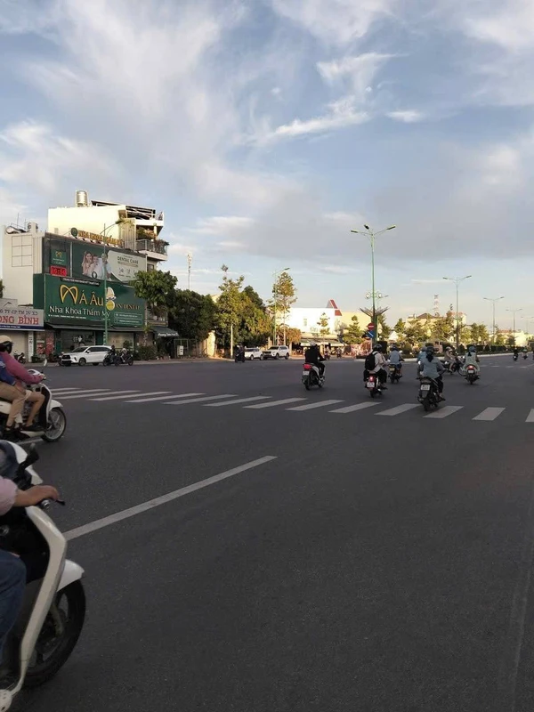 Bán đất 25m2 sát Lê Duẩn Quận 1, 230 triệu