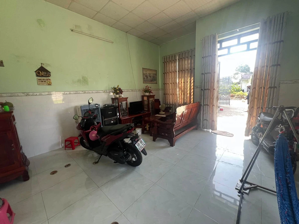 Bán nhà 2 phòng ngủ 170m2 Đất Đỏ, Bà Rịa - Vũng Tàu - Ảnh thu nhỏ 4
