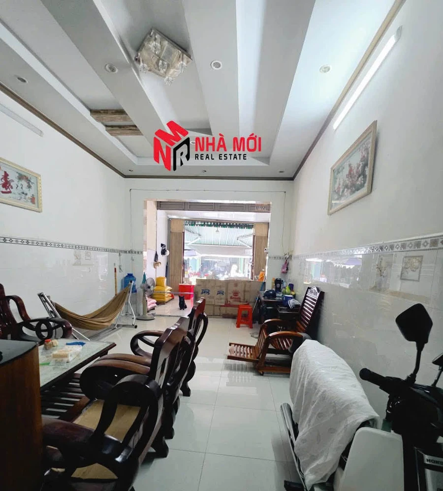 Bán nhà cấp 4 mặt tiền 120m² Quách Văn Phẩm, Cà Mau, 3.8 tỷ - Ảnh thu nhỏ 2