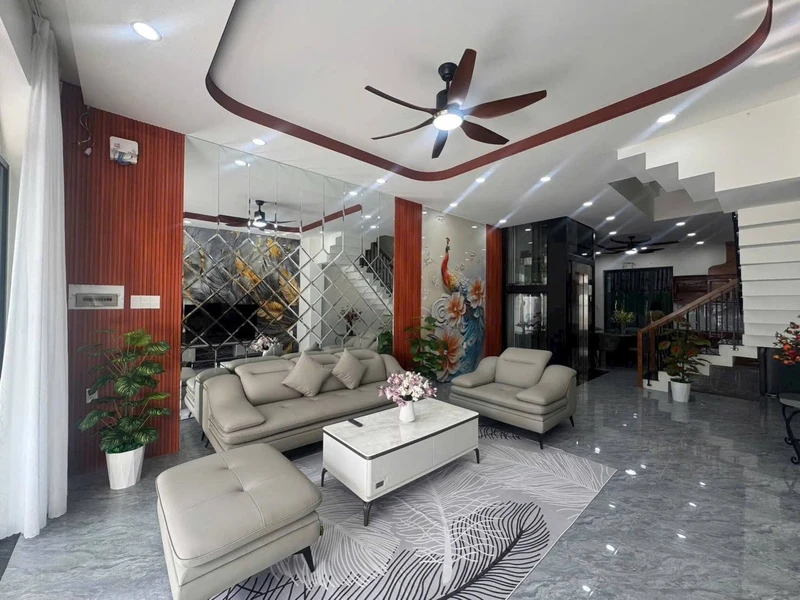 Bán nhà 3 tầng 100m² Hà Quang 2 Nha Trang 11,35 tỷ