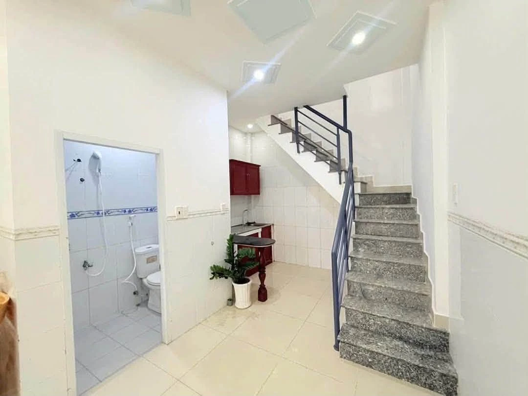Bán nhà 1 trệt 1 lầu 31m² Phạm Hồng Thái, Vũng Tàu, 1 tỷ 980 triệu - Ảnh thu nhỏ 4