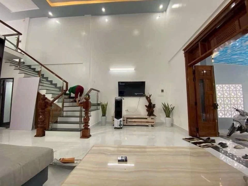 Nhà 2 tầng mái Thái 97.5m² Huế - 3 tỷ