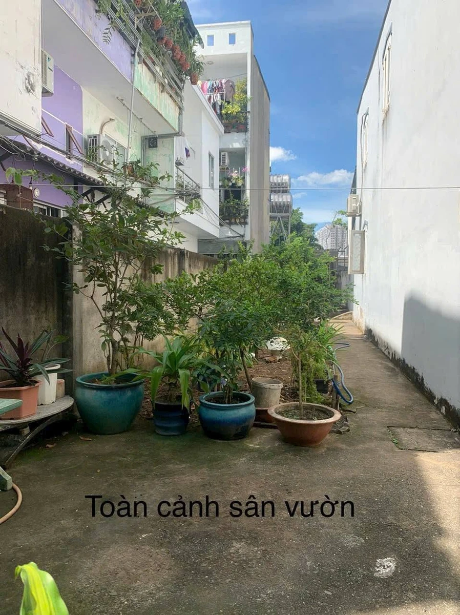 Bán nhà hẻm Chuyên Dùng 9, 150m² đất, 3PN, Quận 7 - Ảnh thu nhỏ 2