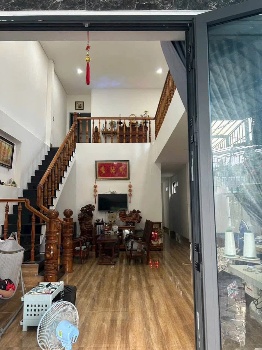 Bán nhà 2 tầng hẻm xe hơi 109,4m2 đường Lương Đình Của, Nha Trang - Ảnh thu nhỏ 2