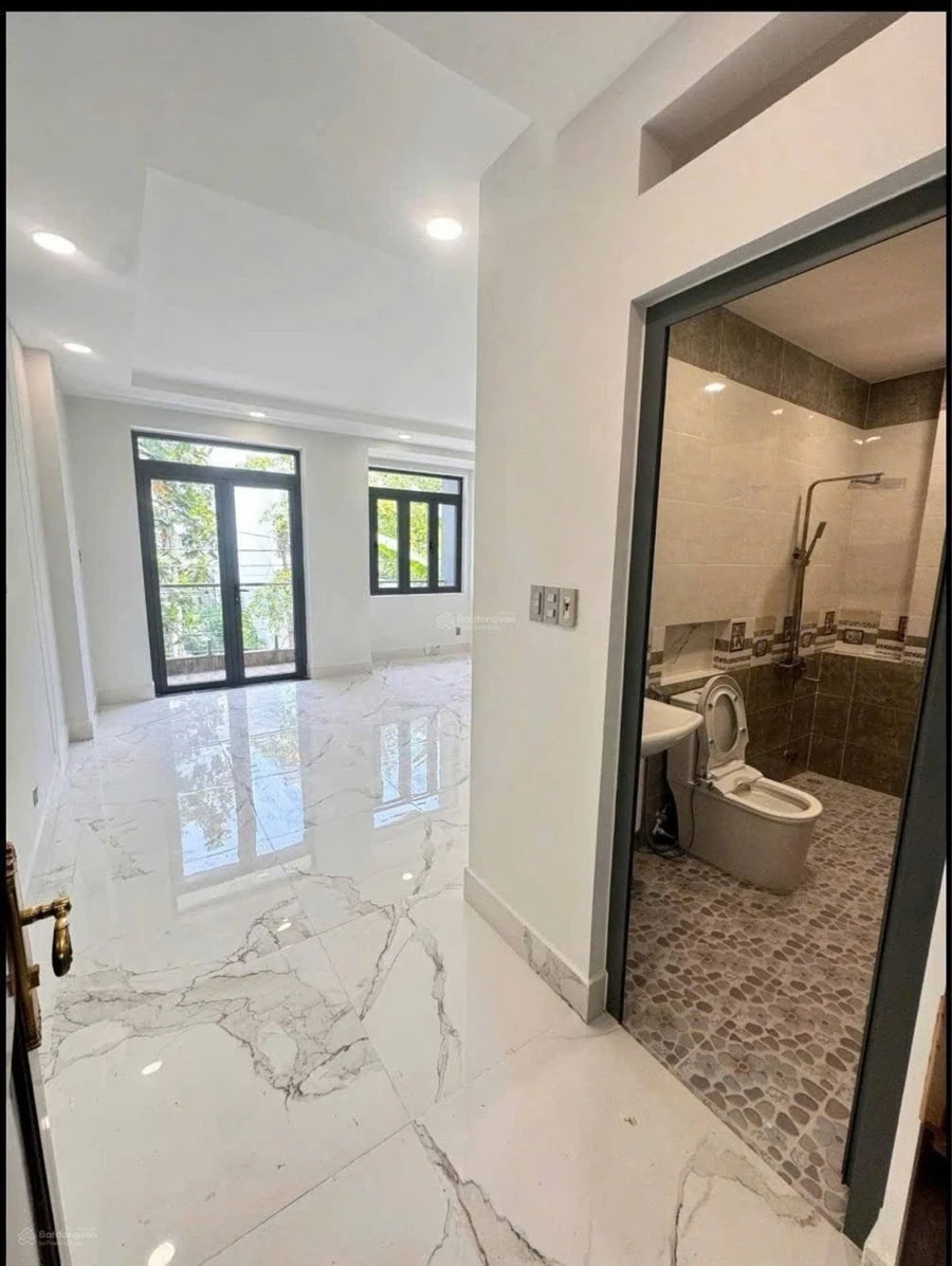 Bán nhà 120m2 7PN mặt tiền Phạm Thế Hiển Q8, 9 tỷ - Ảnh thu nhỏ 3