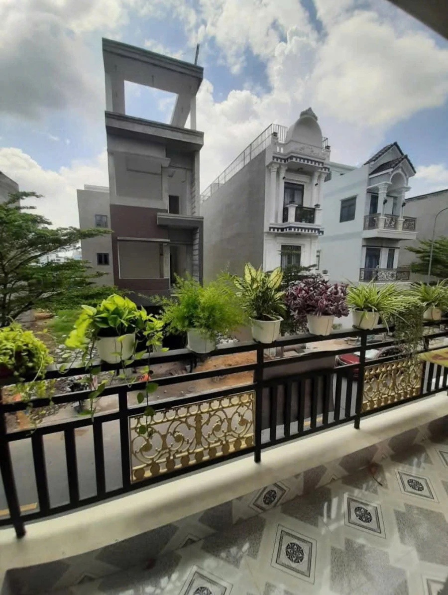 Bán nhà phố 3 tầng 60m² KDC Phú Hồng Khang, P. An Phú (Thuận An cũ), giá 4,95 tỷ - Ảnh thu nhỏ 5
