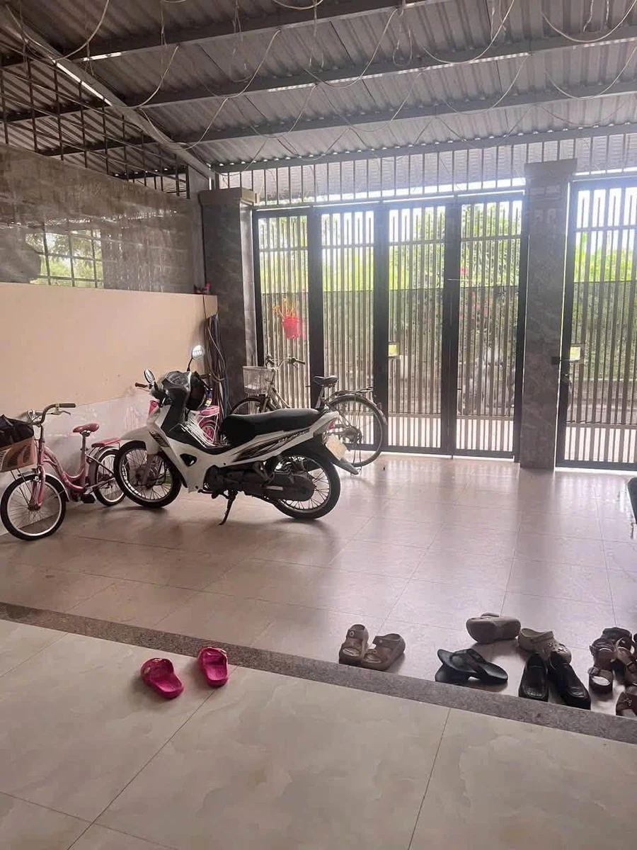 Cho thuê nhà 1 trệt 2 lầu 3 phòng ngủ 100m2 đường Trần Văn Giàu, Vũng Tàu - Ảnh 1