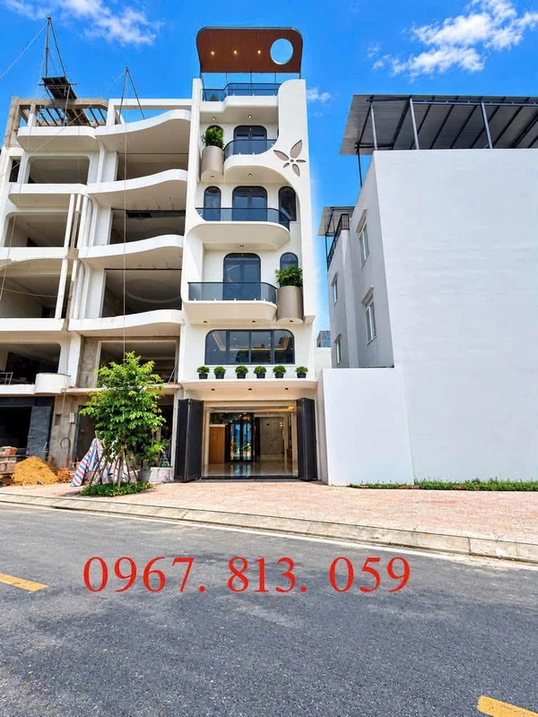 Bán đất góc 2 mặt tiền 162.5m² Rạch Giá nhalequangdinh