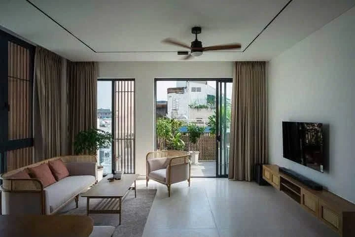 Bán nhà góc 2 mặt tiền Bùi Văn Thêm 81.2m², 5 tầng thang máy - Ảnh thu nhỏ 2