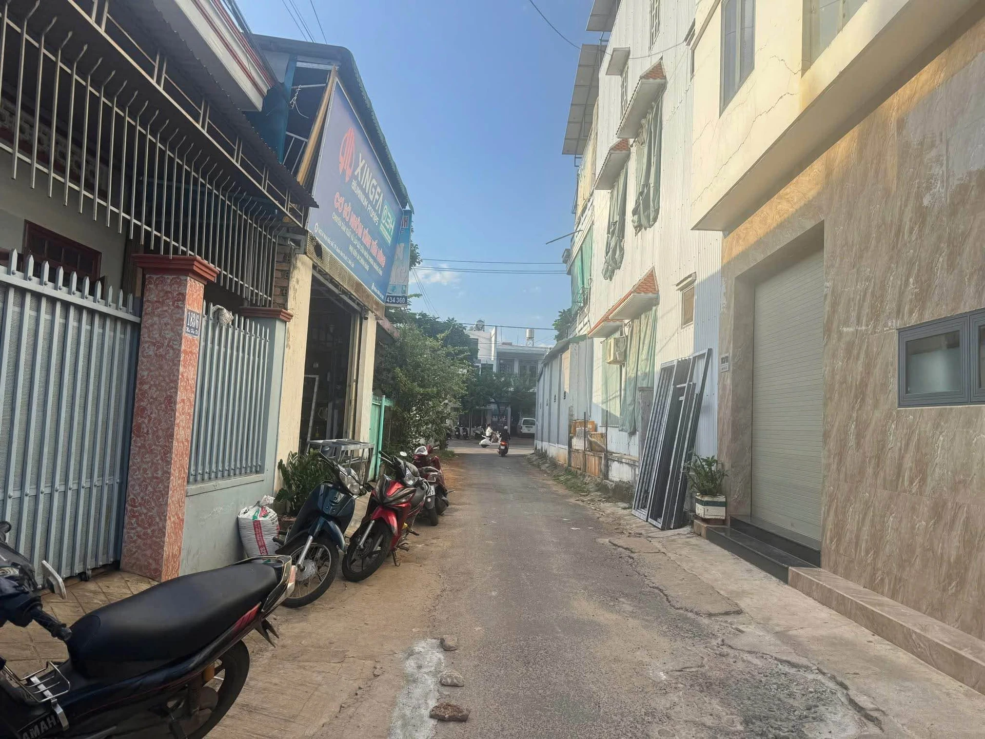 Bán nhà phố 85m² 3 phòng ngủ Mai Hắc Đế Quận 12 - Ảnh 1
