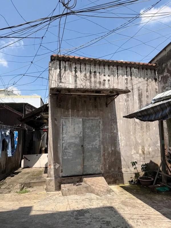 Bán đất tặng nhà cấp 4 KP2 Long Bình, Đồng Nai, giá 950 triệu