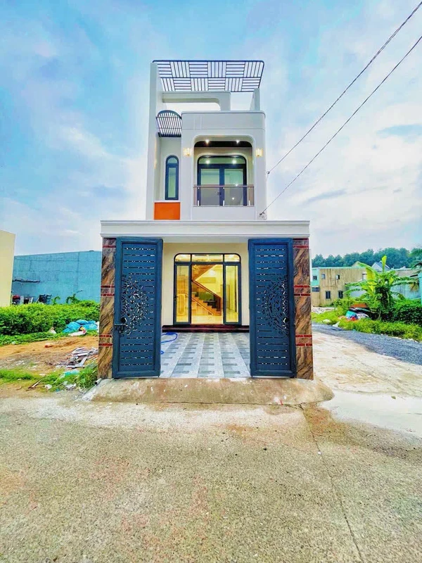 Bán nhà 1 trệt 1 lầu 83m2, 3PN, 2 mặt tiền, hoàn công, Phường Tân Hạnh, Biên Hòa