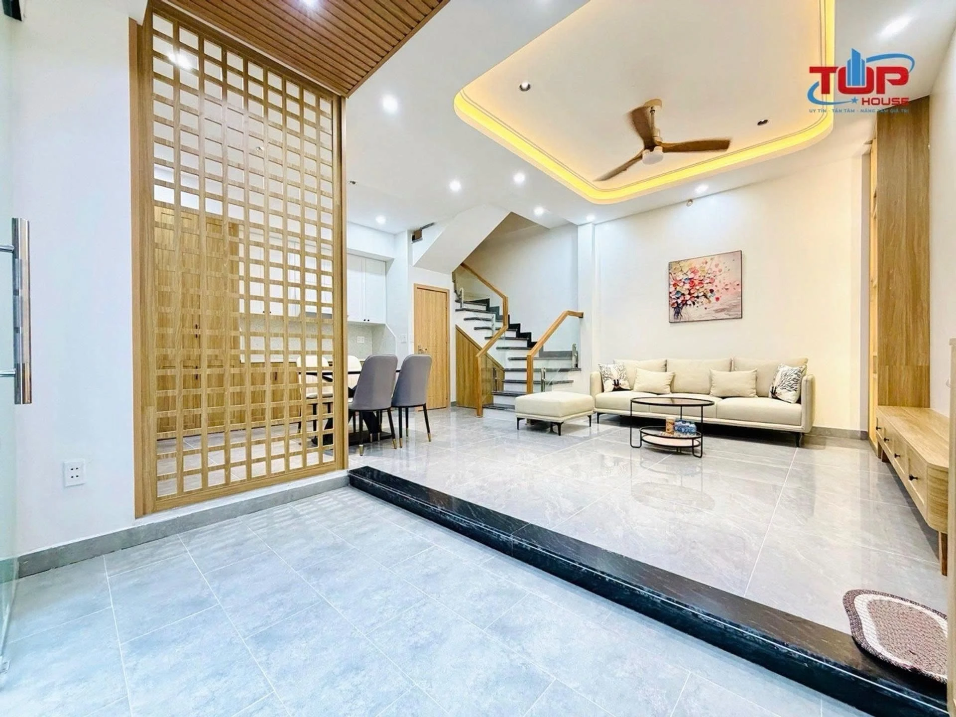 Bán nhà phố xây mới 4 tầng 45m² mặt tiền 6m Vũ Chí Thắng - Ảnh 1