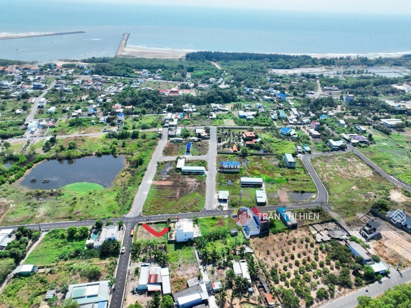 Lộc An siêu đẹp, rẻ - cách biển 1km - DT 148,5m2 - ngang 5,5m x 27m, sẵn 100m2 thổ cư