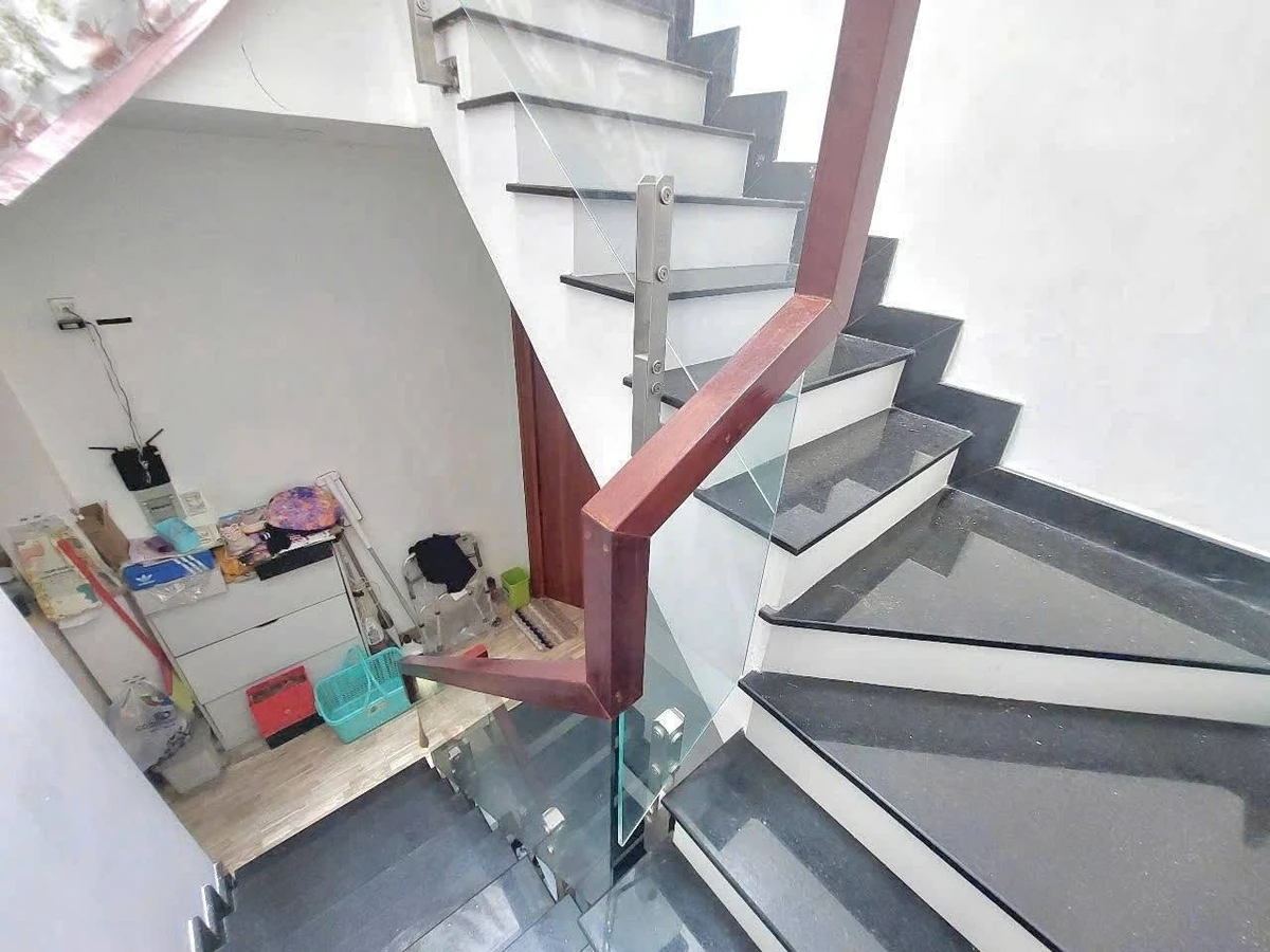 Bán nhà phố 4 phòng ngủ 95.7m2 Dương Quảng Hàm, Gò Vấp, 6.58 tỷ - Ảnh thu nhỏ 3