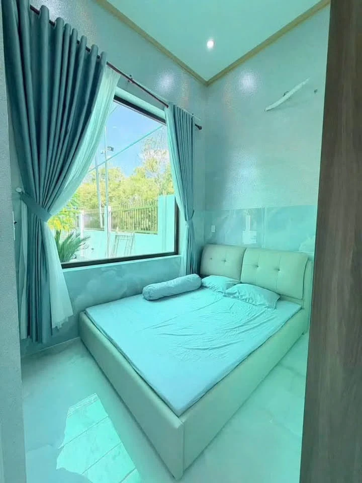 Bán nhà mặt tiền Định Hoà 300m2, 3 phòng ngủ - 4.75 tỷ - Ảnh thu nhỏ 4
