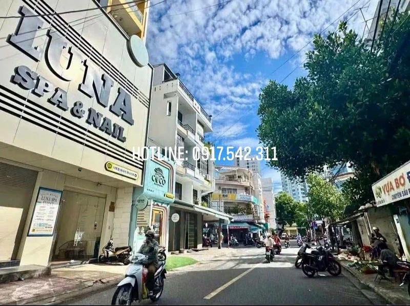 Bán nhà 4 tầng mặt tiền 61.2m² Ngô Đức Kế Nha Trang
