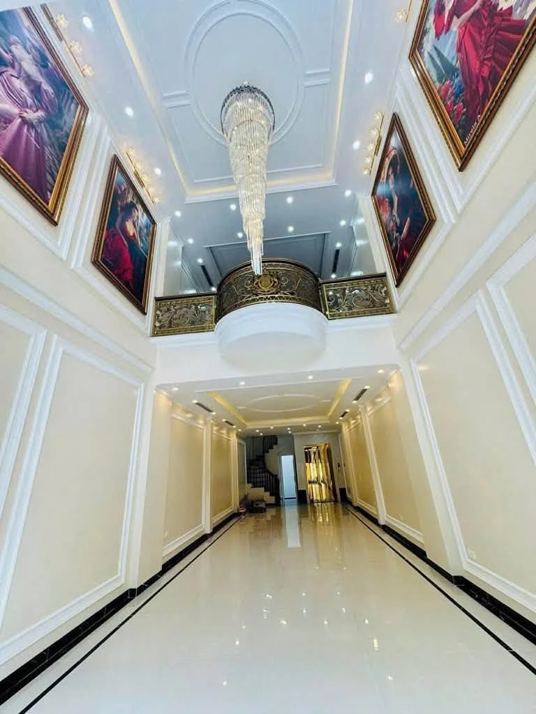 Bán nhà 7 tầng thang máy 85m² Long Biên 26 tỷ - Ảnh thu nhỏ 2