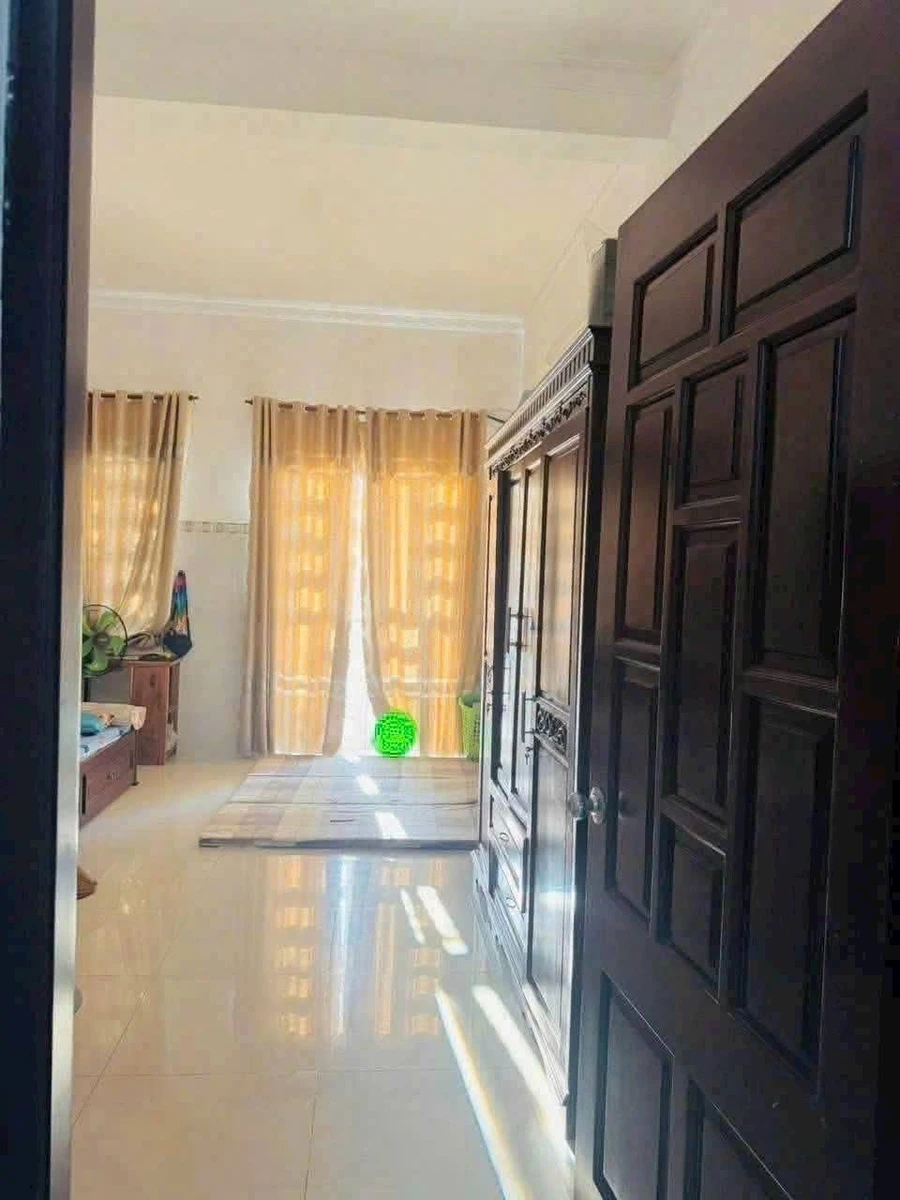 Bán nhà 1 trệt 2 lầu 90m2 khu Triều Phát, P. Phước Nguyên, Bà Rịa, giá 4,8 tỷ - Ảnh thu nhỏ 5