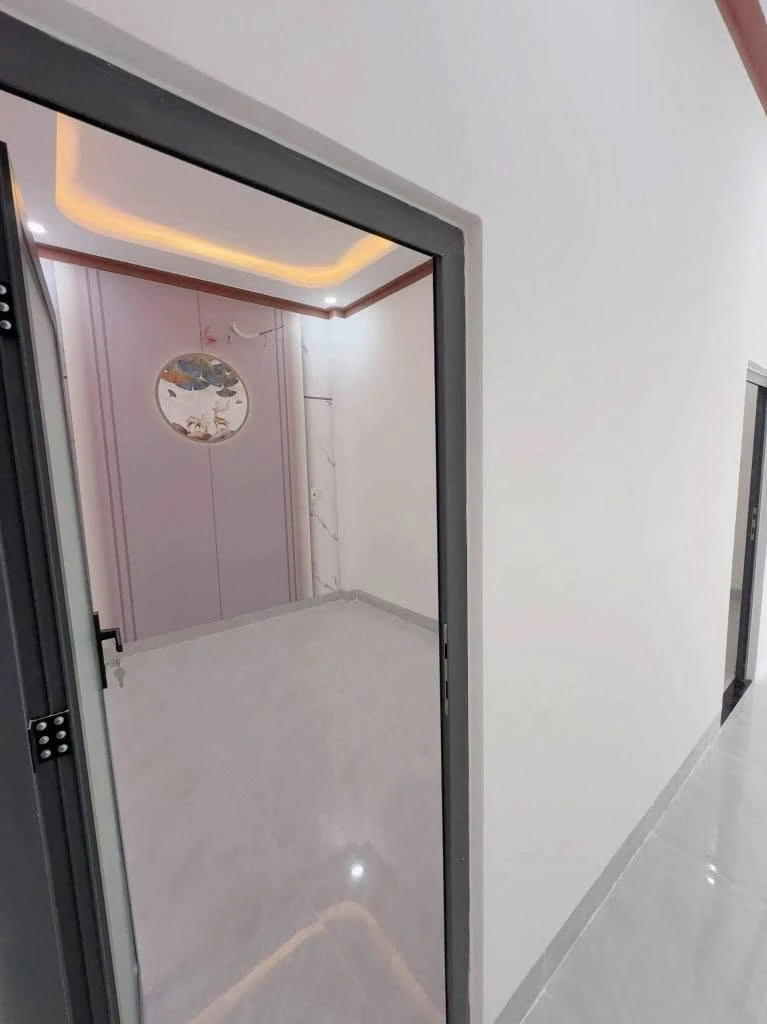 Nhà mới 150m² 3 phòng ngủ sát chợ Gò Đen, Bến Lức - 1 tỷ 800 - Ảnh thu nhỏ 5