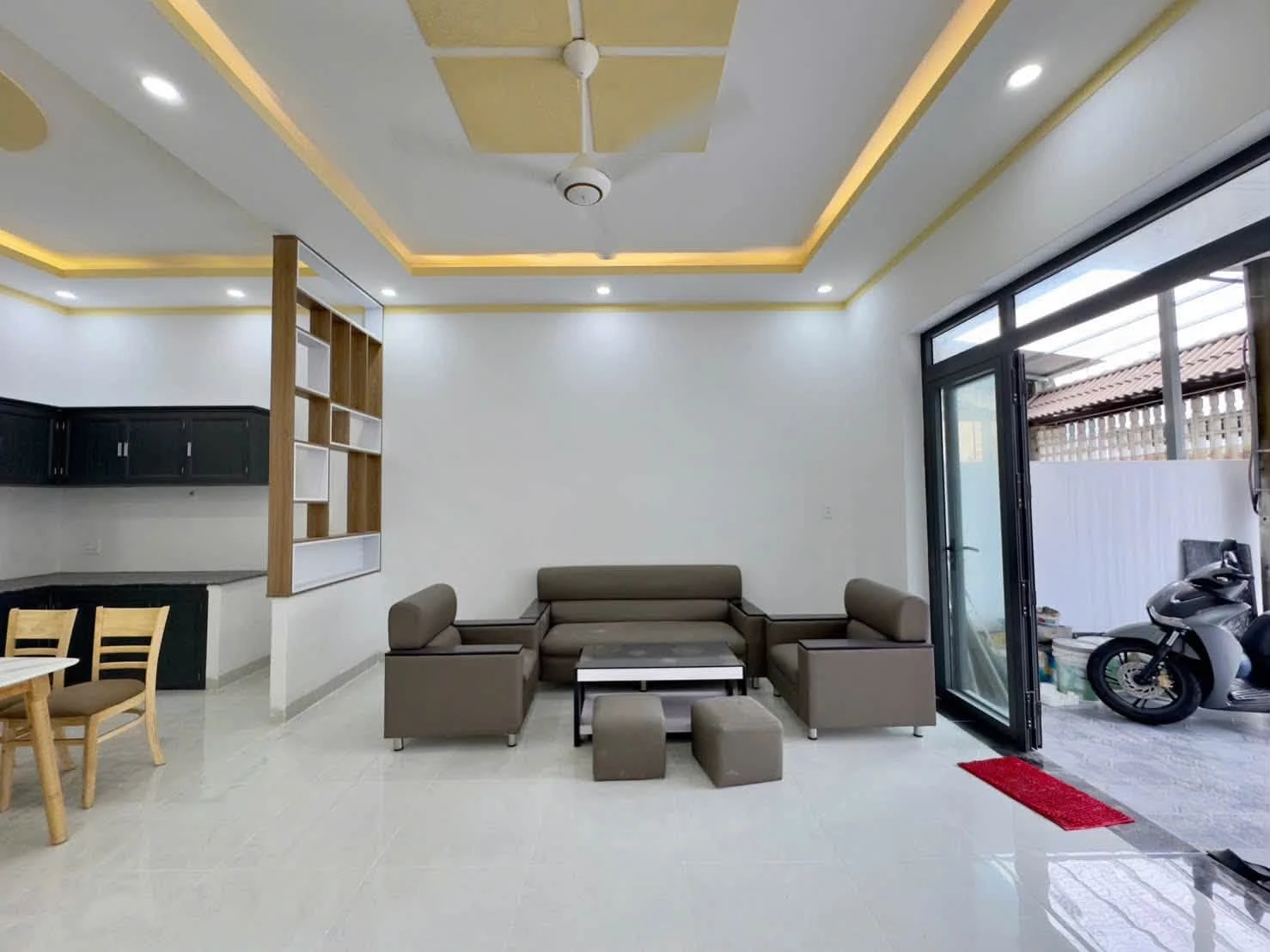 Bán nhà 2 PN gần Chợ Thánh Tâm, TP. Đồng Nai, 98,5m2, giá 2,69 tỷ - Ảnh 1
