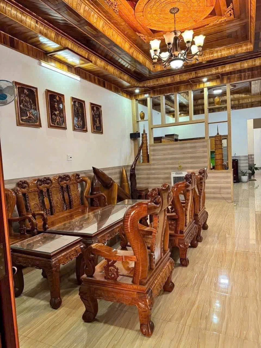Bán nhà 2 mặt tiền hẻm ô tô 5,03x39,5m, 3 phòng ngủ tại Mai Hắc Đế, Buôn Ma Thuột - Ảnh 1