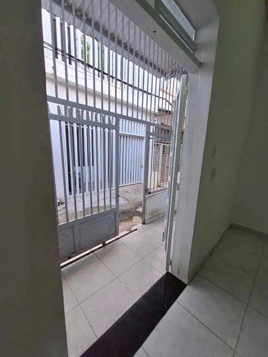 Bán nhà hẻm Cù Chi gần biển Hòn Chồng, 58,4m2, 1PN, Nha Trang - Ảnh thu nhỏ 5