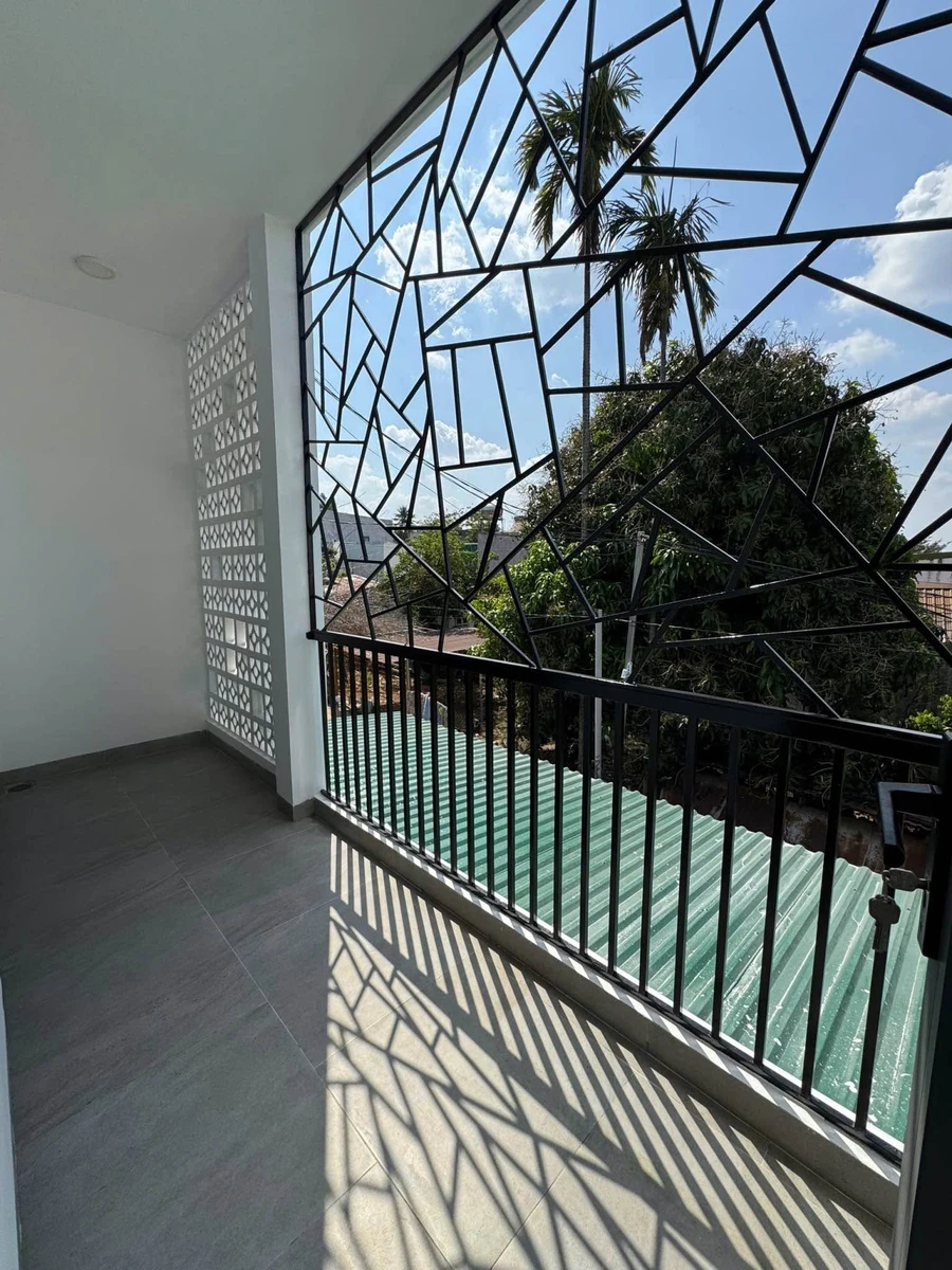 Bán nhà mặt phố hẻm Phạm Ngũ Lão 80.5m² 3.69 tỷ - Ảnh thu nhỏ 3