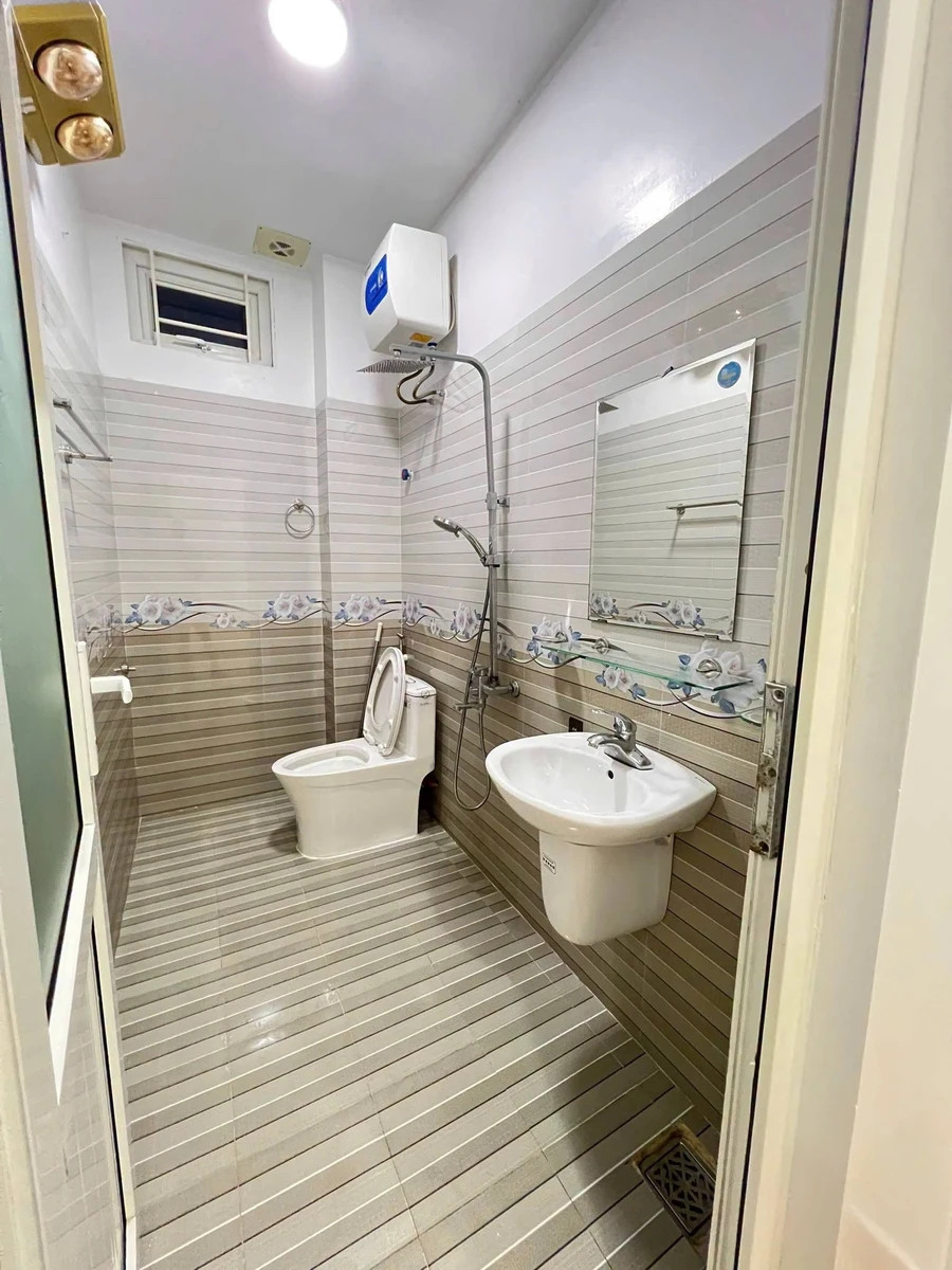 Bán nhà 4 tầng độc lập 51m2 phố Kiều Sơn, Tân Bình - Ảnh thu nhỏ 5