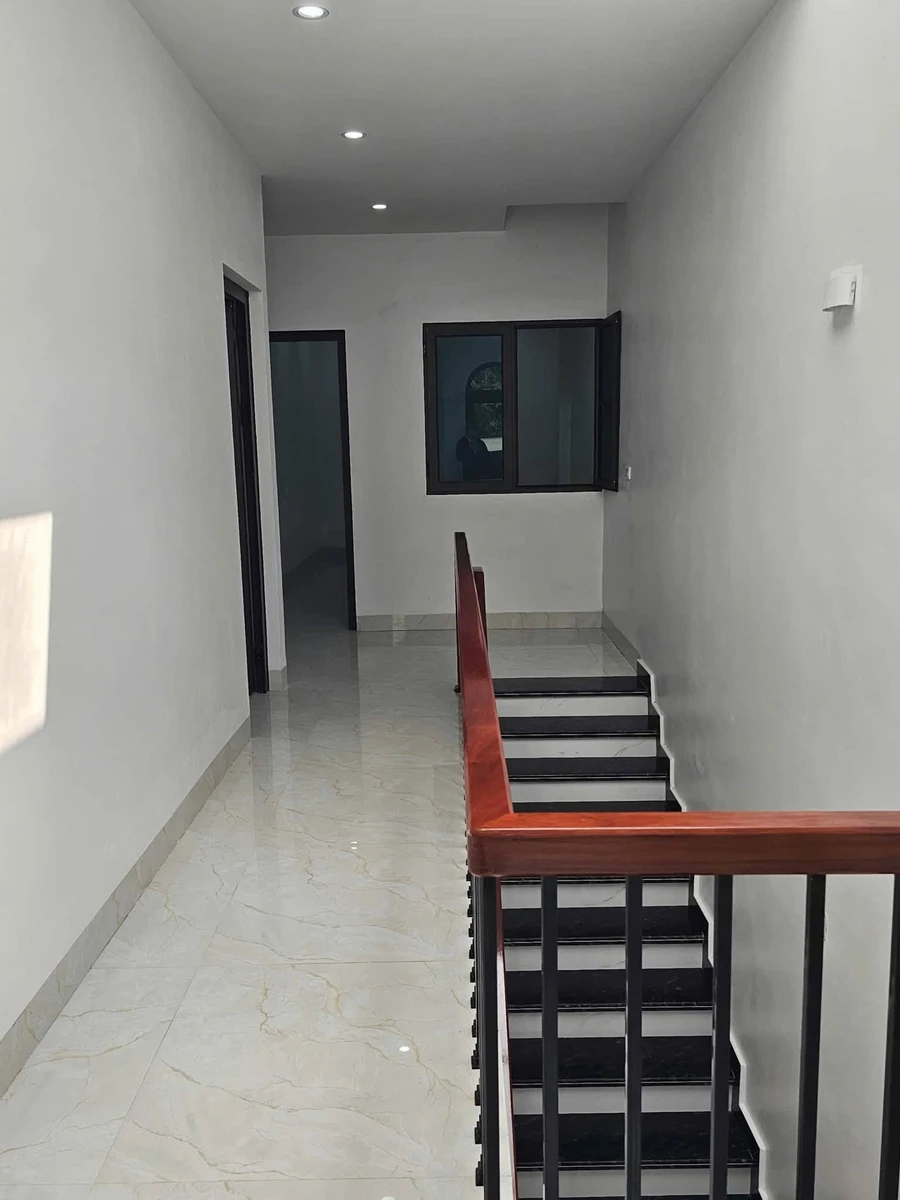 Bán nhà 2 tầng 102m2 Cao Thắng, Quận 3 - Ảnh thu nhỏ 2