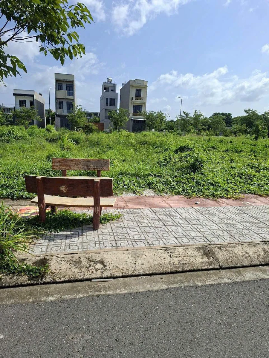 Bán đất Thủ Đức 79.8m2 giá 7.4 tỷ sổ hồng riêng - Ảnh thu nhỏ 3