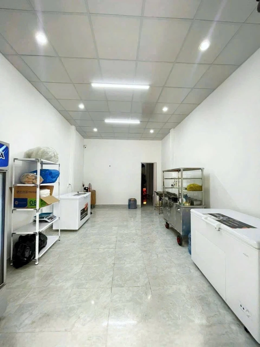 Bán nhà mặt tiền kinh doanh 68m2 Võ Văn Kiệt Quận 5 5 tỷ - Ảnh thu nhỏ 3