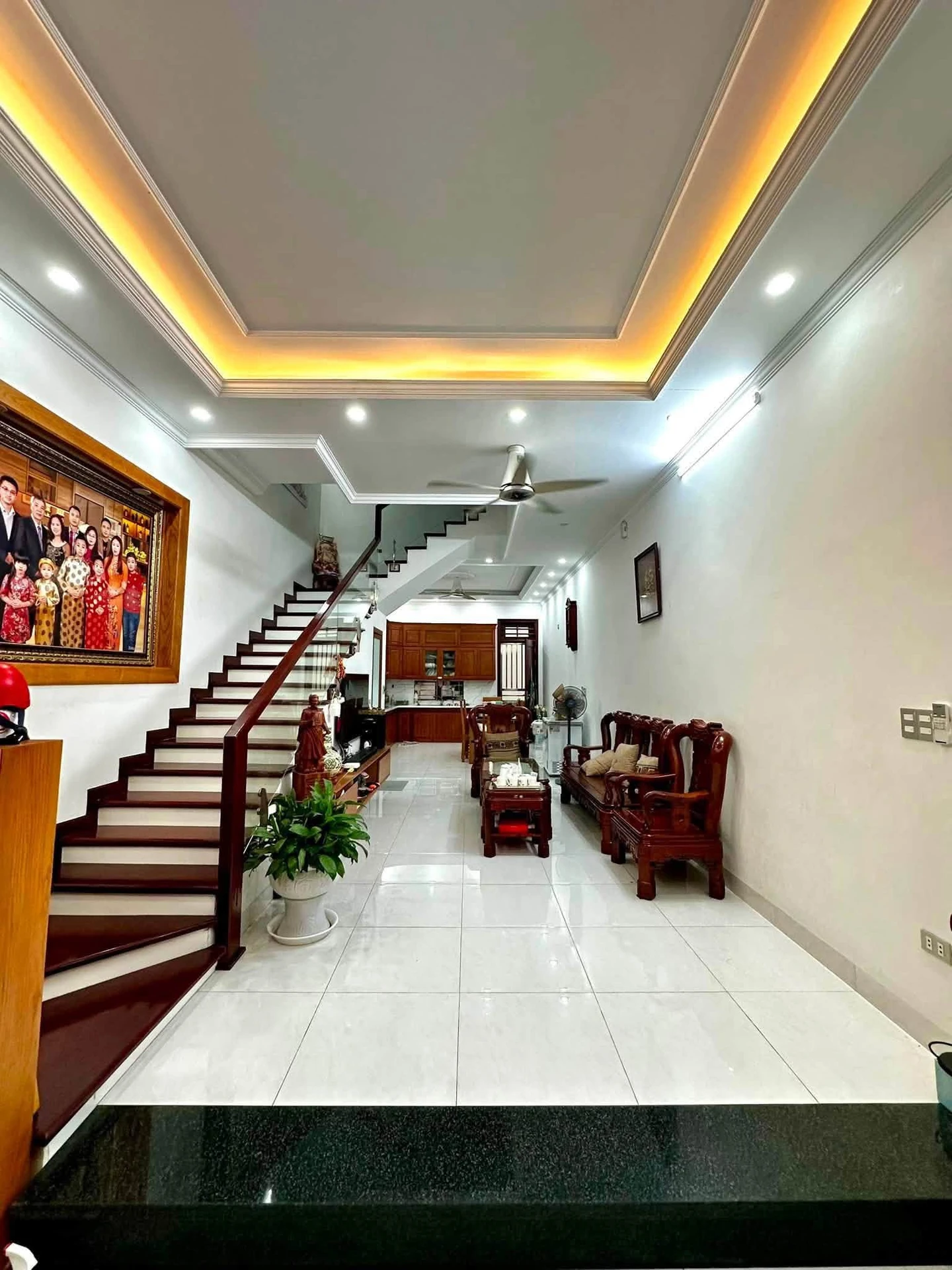 Bán nhà 4 tầng 60m² Chu Văn An, Hải Phòng, 4 PN, 4 WC - Ảnh 1