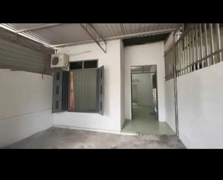 Bán nhà hẻm Phạm Thị Ngư 142m² 1 tỷ 180 triệu Bình Tân - Ảnh 1