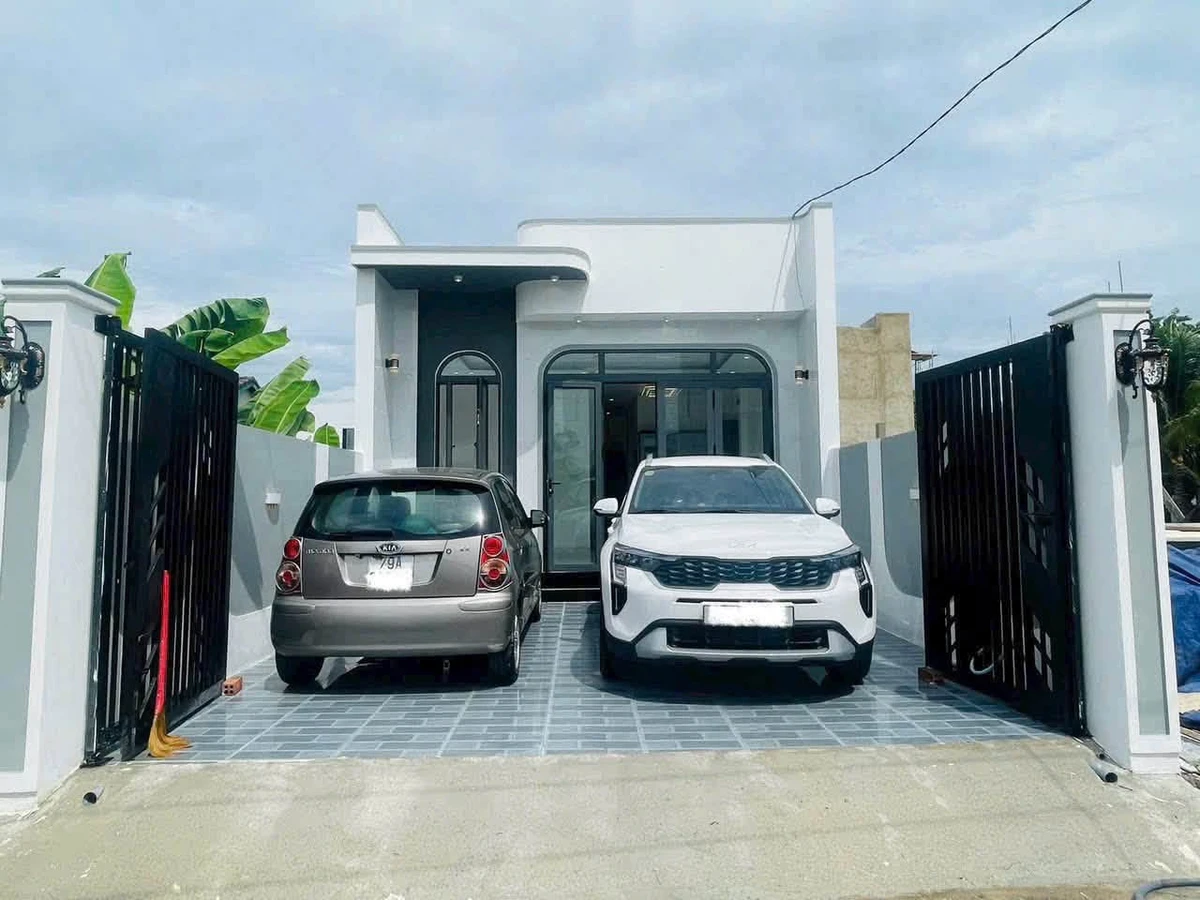 Bán nhà 95,7m² 3PN 2WC Diên Sơn 1 tỷ 490 triệu - Ảnh thu nhỏ 2