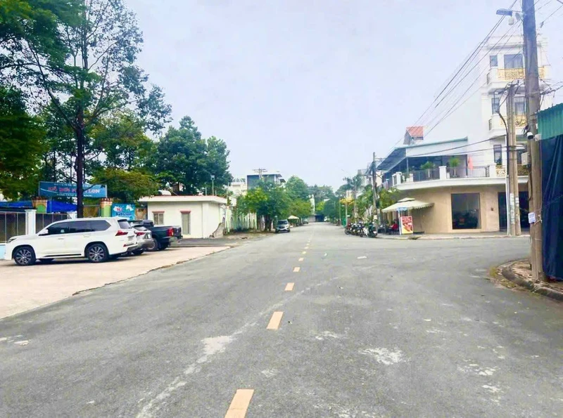 Bán đất 174m² tặng nhà cũ Phương Phú Tân Bến Tre dt66m2