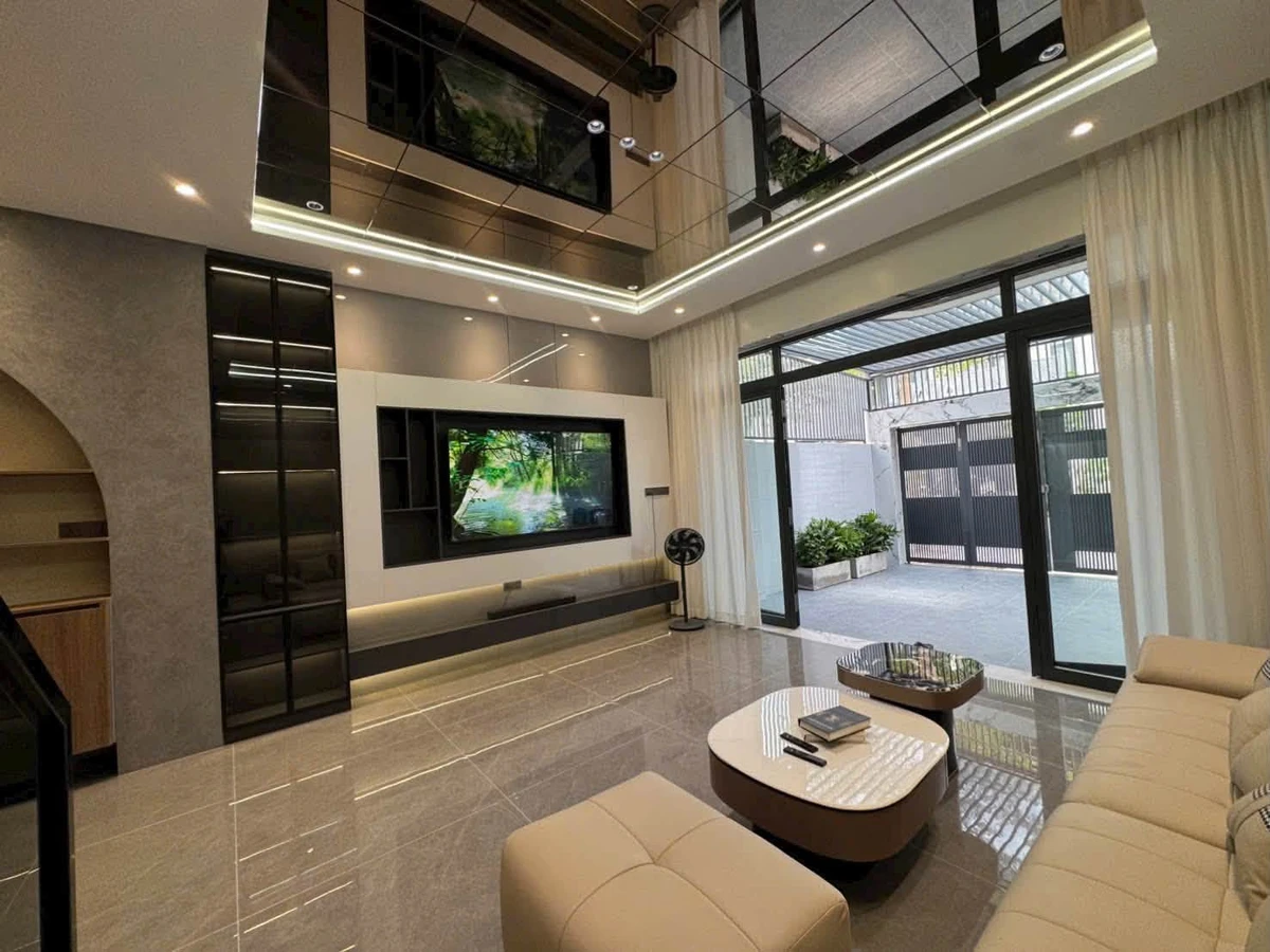 Bán nhà mới 230m², 3 tầng, 3 phòng ngủ, Tây Bắc, 8,5 tỷ - Ảnh thu nhỏ 4