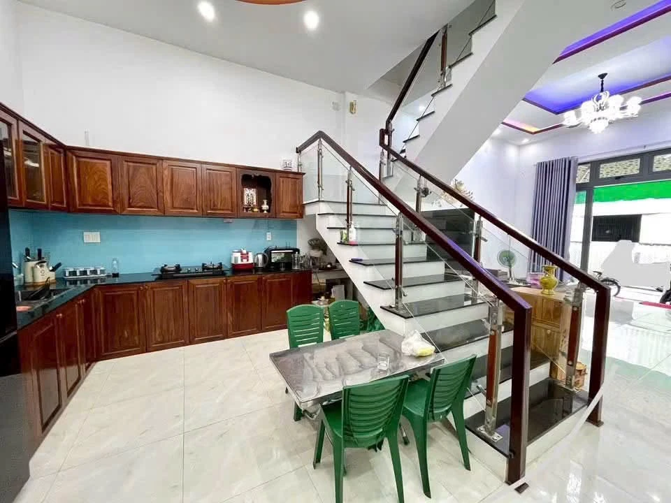Bán nhà 2 tầng 3PN hẻm Lê Hữu Trác Quận 5 - Ảnh thu nhỏ 4