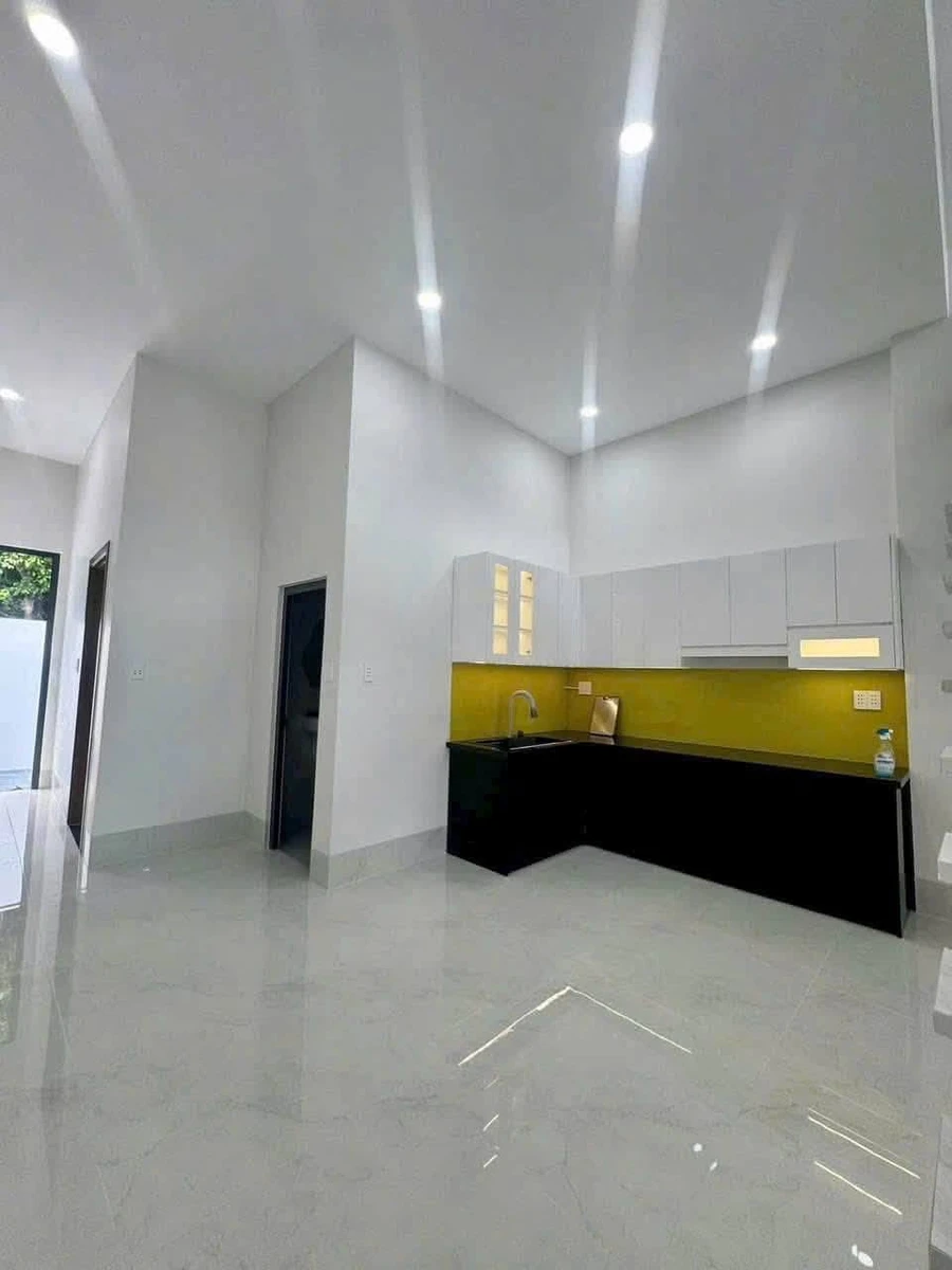 Bán nhà 1 trệt 1 lầu 5x20m, 3PN, đường số 13 KDC Đại Dương, Phường 6, Tân An, Long An - Ảnh thu nhỏ 4