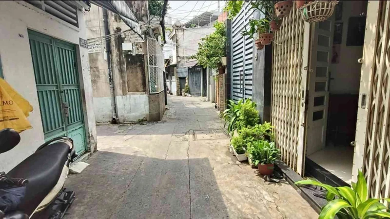 Bán nhà phố 2 tầng 76.5m² Hoàng Hoa Thám Phú Nhuận 7 tỷ