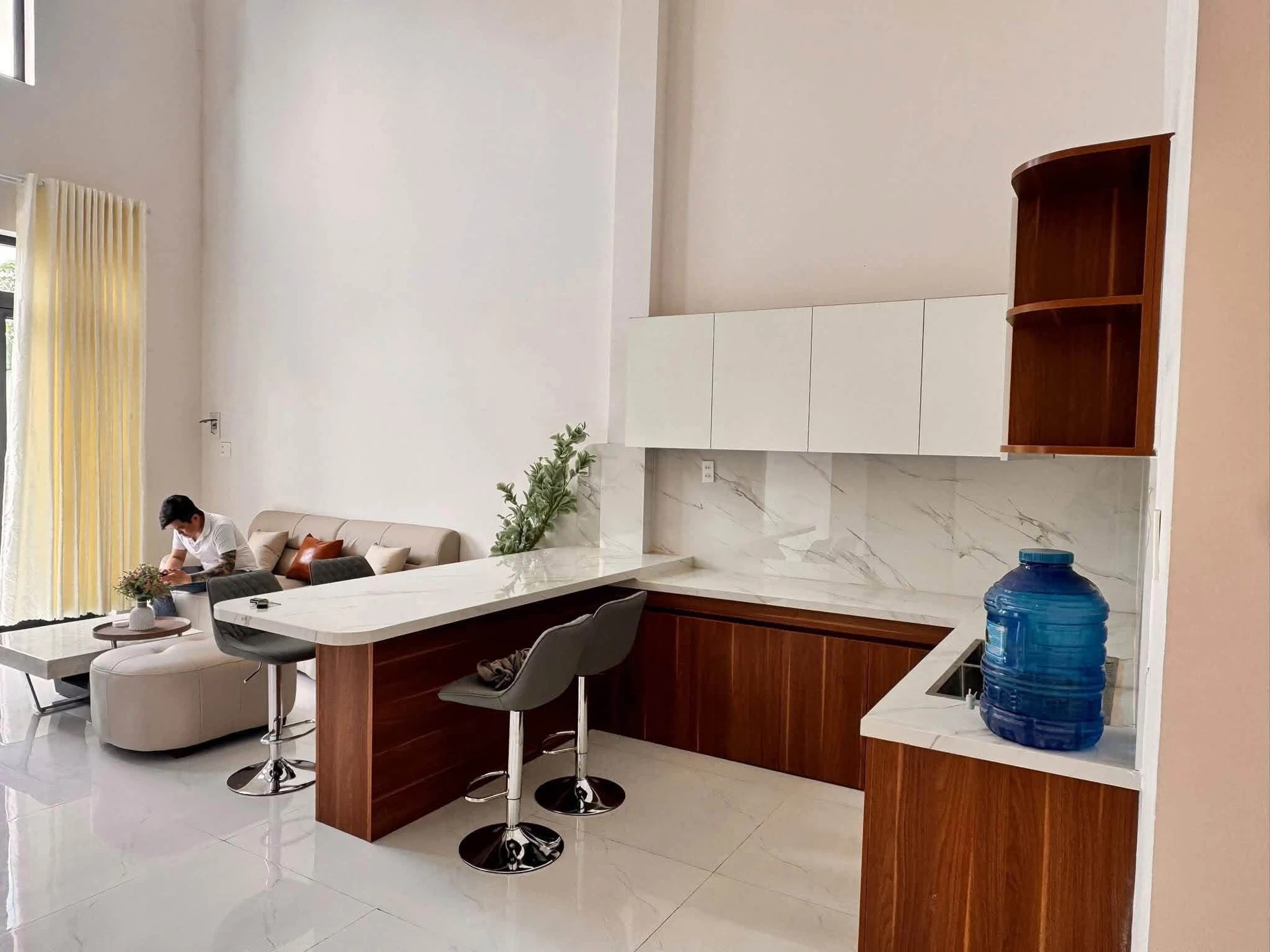 Bán nhà gác lửng 80m² 3 phòng ngủ Nguyễn Khuyến Bình Tân 1,85 tỷ - Ảnh 1