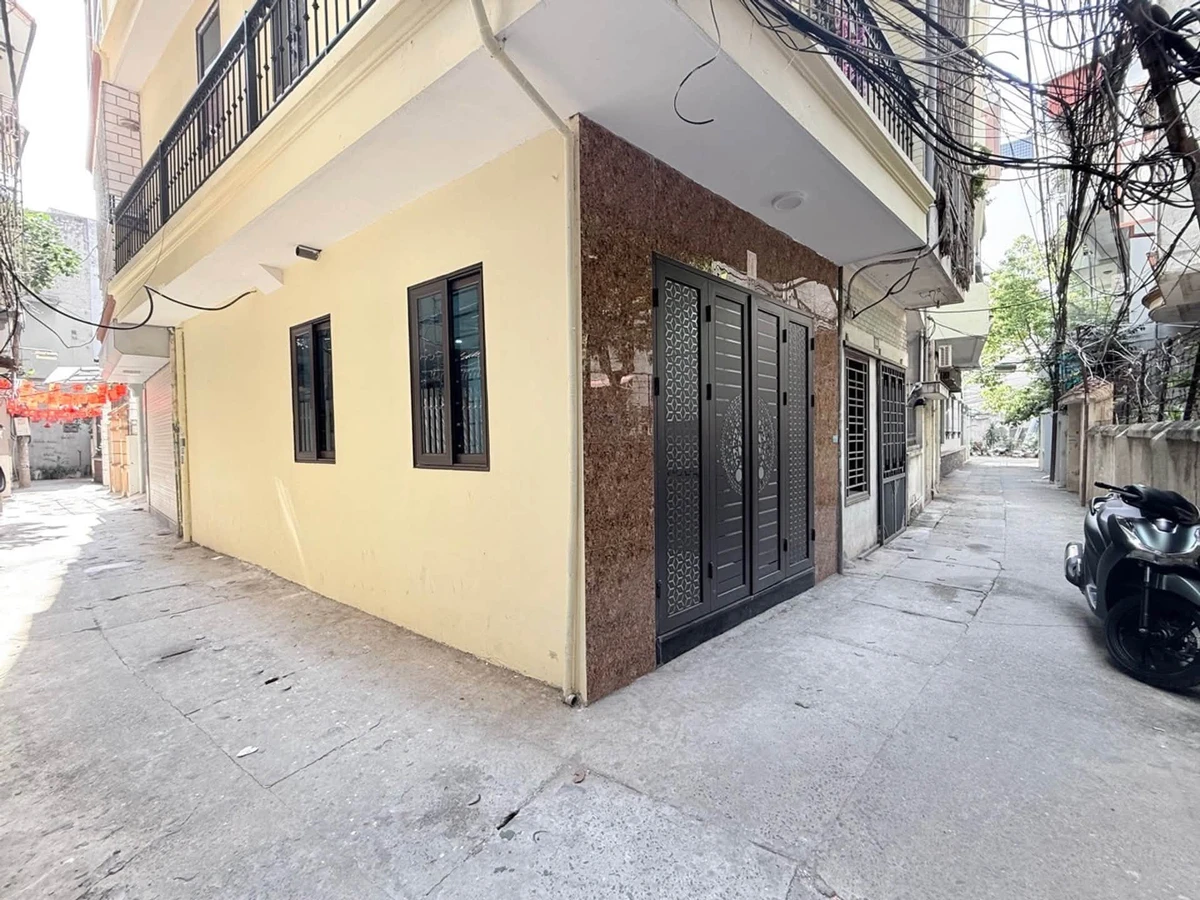 Bán nhà 6 tầng 3PN 40m2 mặt tiền Cầu Giấy, Hà Nội - 11 tỷ - Ảnh 1