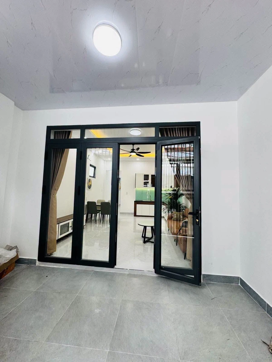 Bán nhà cấp 4 79m2 2PN hẻm xe hơi đường Số 4, Tam Phú, Thủ Đức, giá 4,39 tỷ - Ảnh 1