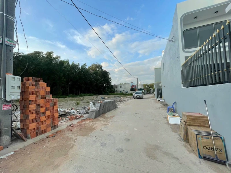 Bán nhà 2 tầng 57m2 Diên Khánh Khánh Hòa giá 2,25 tỷ theanhbds