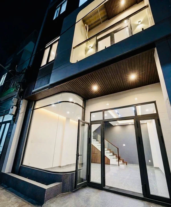 Bán nhà 3 tầng hẻm Nguyễn Thái Học Quy Nhơn 42m2