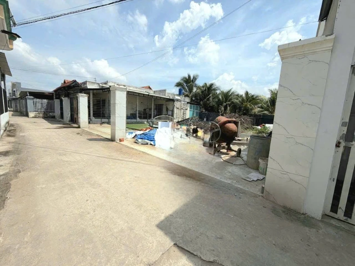 Bán nhà bê tông 100m² 2 phòng Đức Hoà Đông 1 tỷ 350 - Ảnh thu nhỏ 5