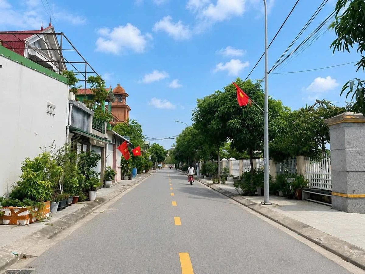 Bán đất 94,8m² đối diện công viên TP Vinh - Ảnh 1