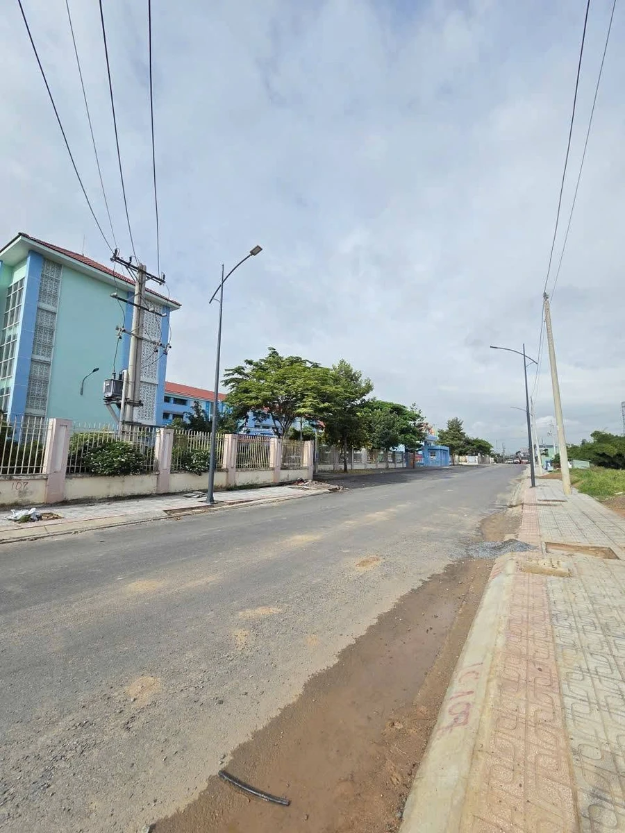Bán đất mặt tiền Bình Chuẩn 100m² kinh doanh Thuận An - Ảnh thu nhỏ 4