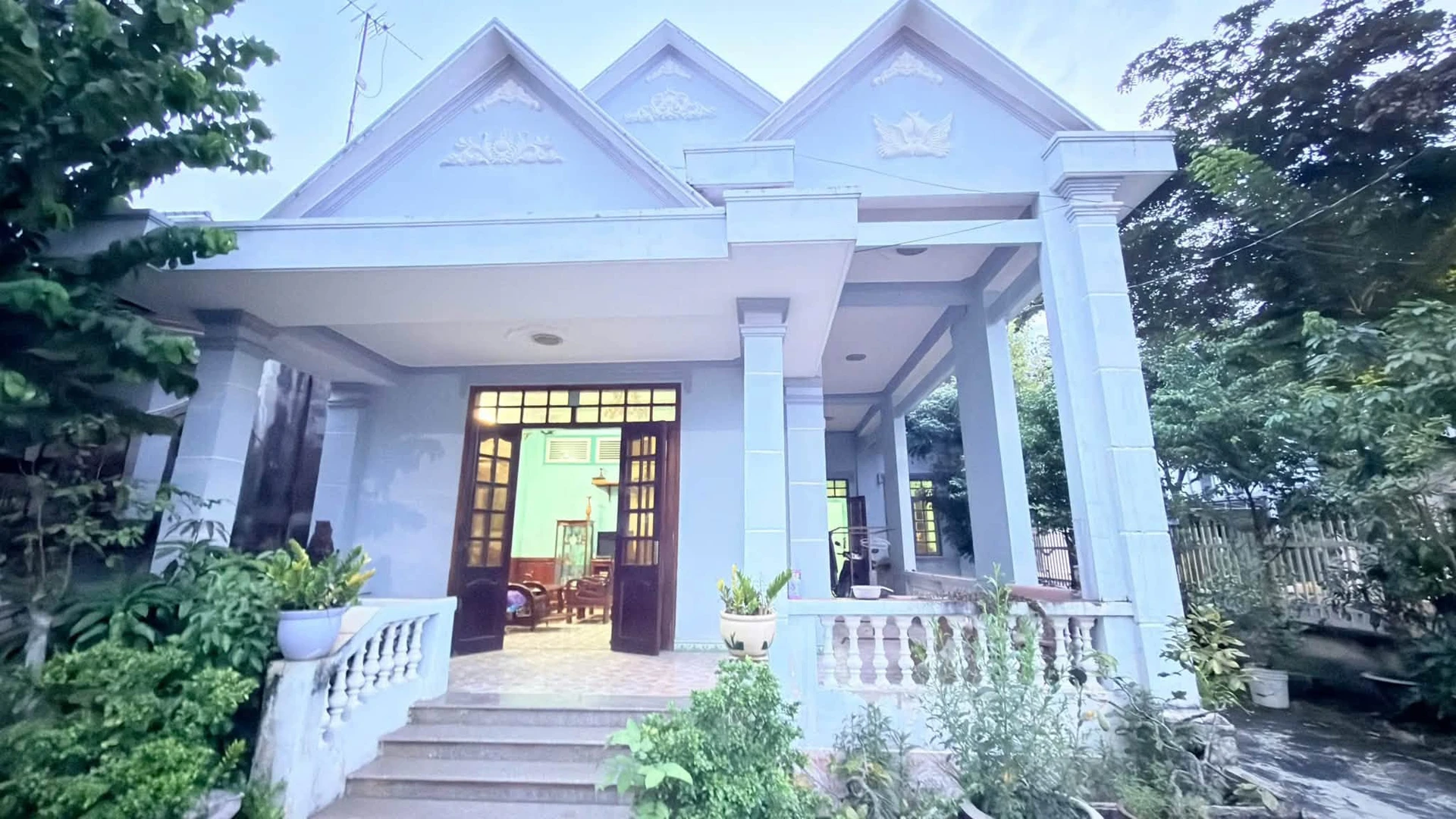 Bán nhà Thái 2 mặt tiền 300m² Phan Chu Trinh, Đồng Nai - Ảnh 1