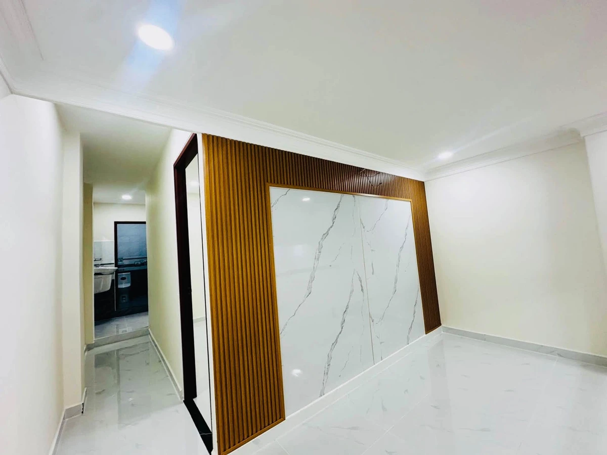 Bán nhà mặt tiền kinh doanh 4x20m, 3PN, sát Hiệp Thành City, Quận 12, nhỉnh 6 tỷ - Ảnh thu nhỏ 5
